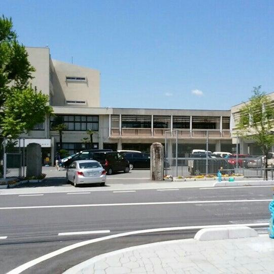 中学校　富田中学校（中学校）まで180m