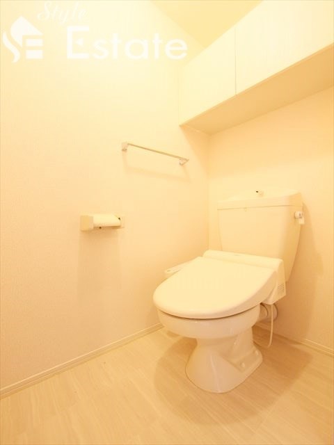 トイレ　温水洗浄便座★