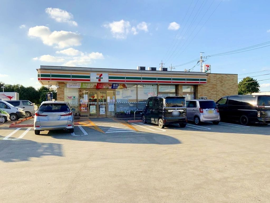 コンビニ　セブンイレブン千葉若松町店（コンビニ）まで80m