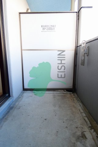 バルコニー　日当たりの良いバルコニーです！