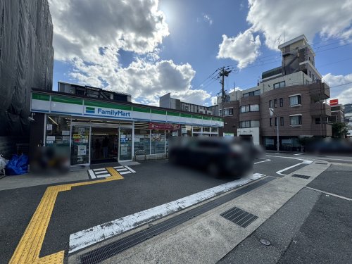 コンビニ　ファミリーマート灘篠原本町店（コンビニ）まで89m