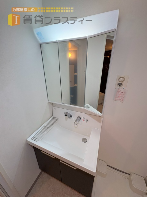 洗面設備　シャンプードレッサー必須ですね