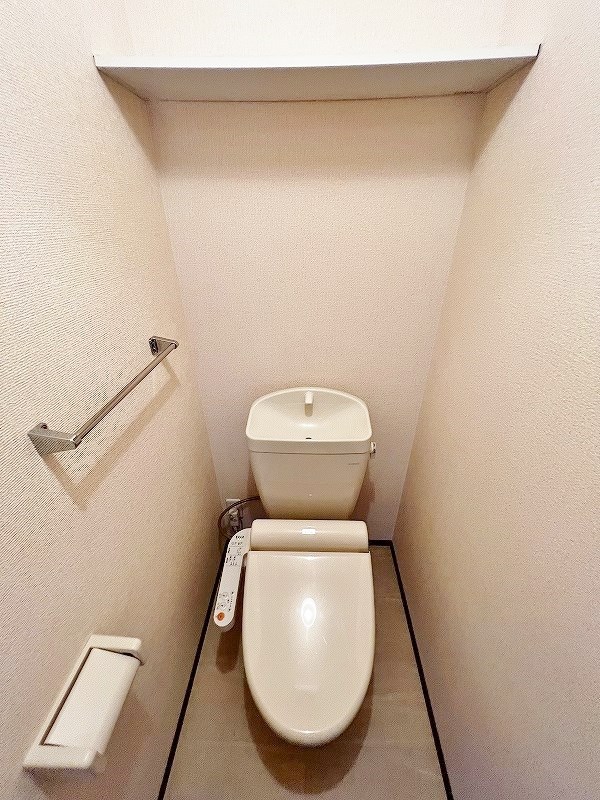 トイレ　★温水洗浄便座付トイレ★