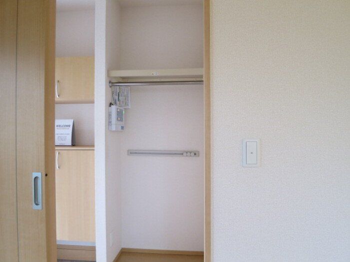 収納　※別号室参考写真です