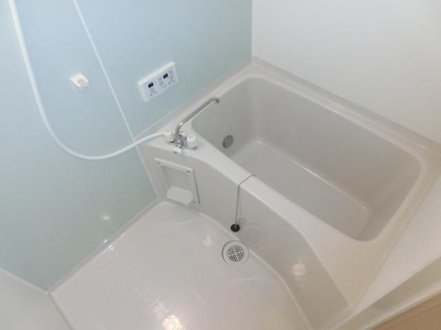 バス・シャワールーム　追い焚き・浴室乾燥完備