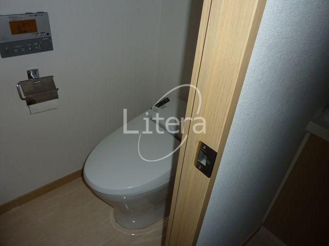 トイレ　参考写真