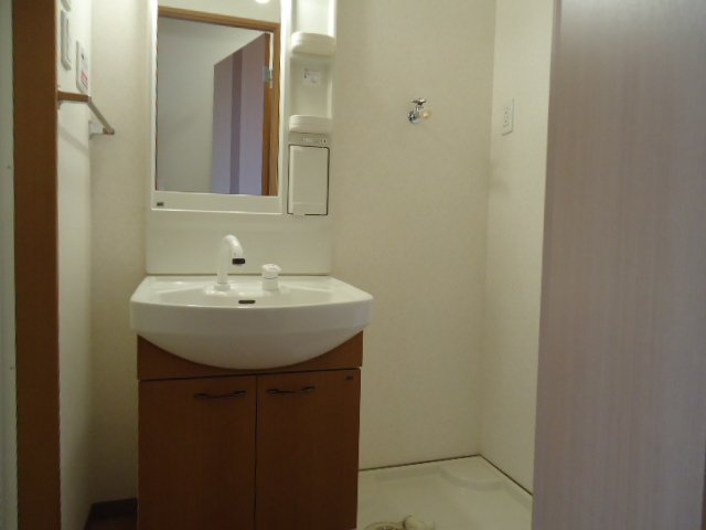 洗面設備　洗髪洗面化粧台