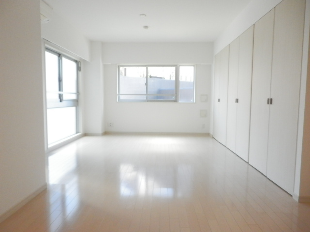 居室・リビング　居室