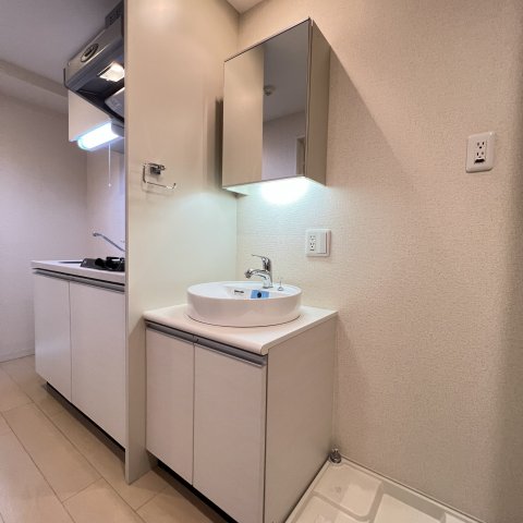 洗面設備　同仕様タイプです