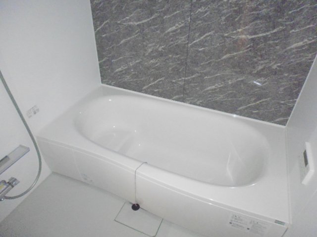 バス・シャワールーム　一坪風呂