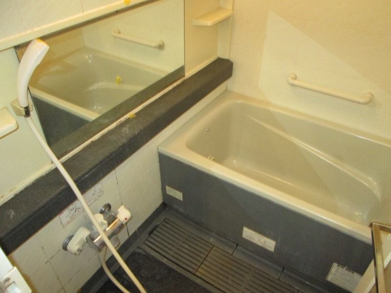 バス・シャワールーム　☆ゆっくりくつろげるお風呂☆