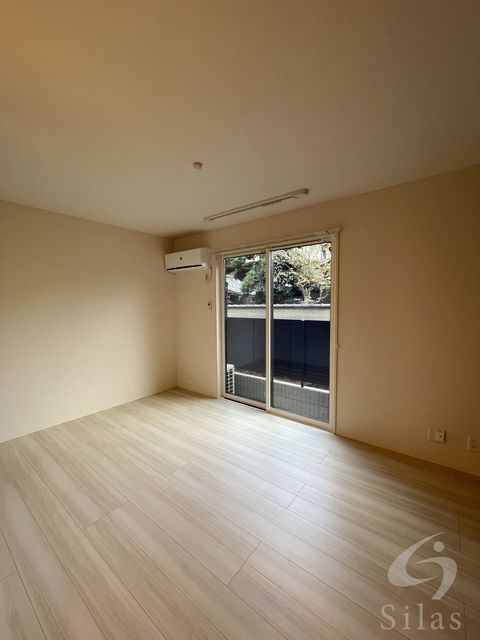 居室・リビング　同仕様