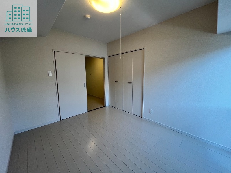 居室・リビング　※同タイプ別号室写真