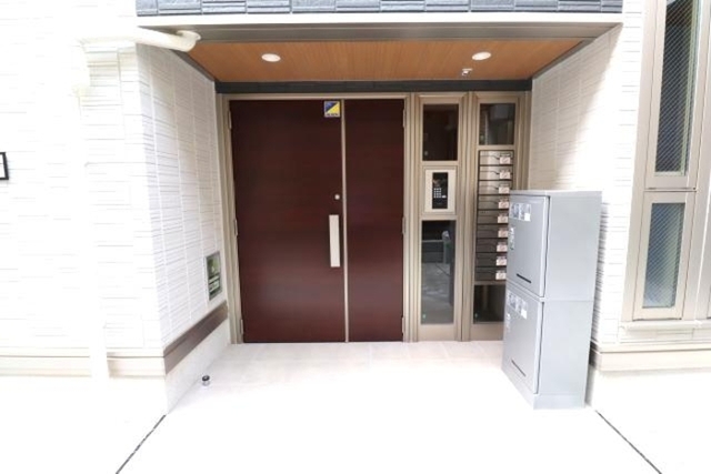 エントランス　エントランス