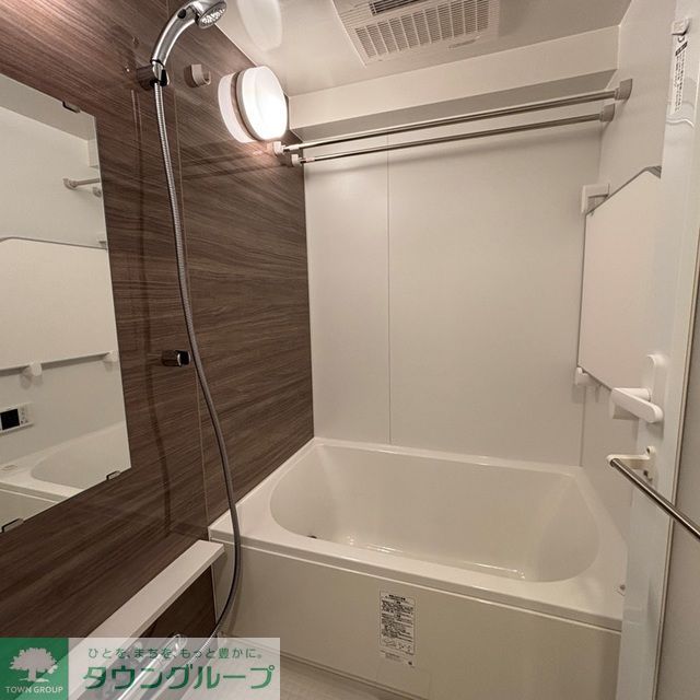 バス・シャワールーム　※写真は同タイプ住戸です。