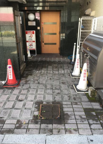 エントランス　★《見学予約受付中》こちらのお部屋は仲介手数料半月分です★