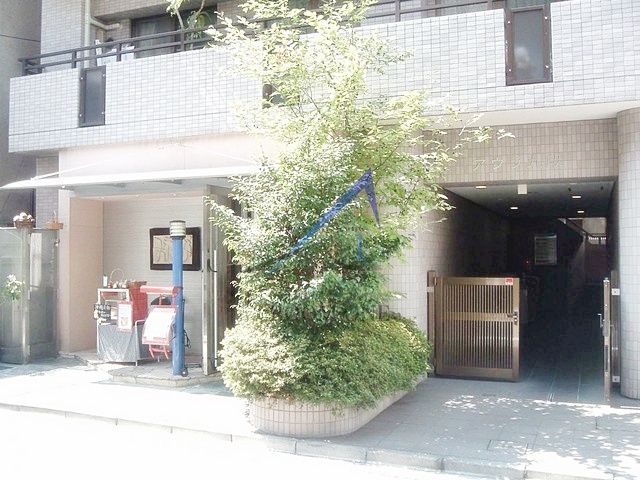 エントランス　毎日通るエントランス♪