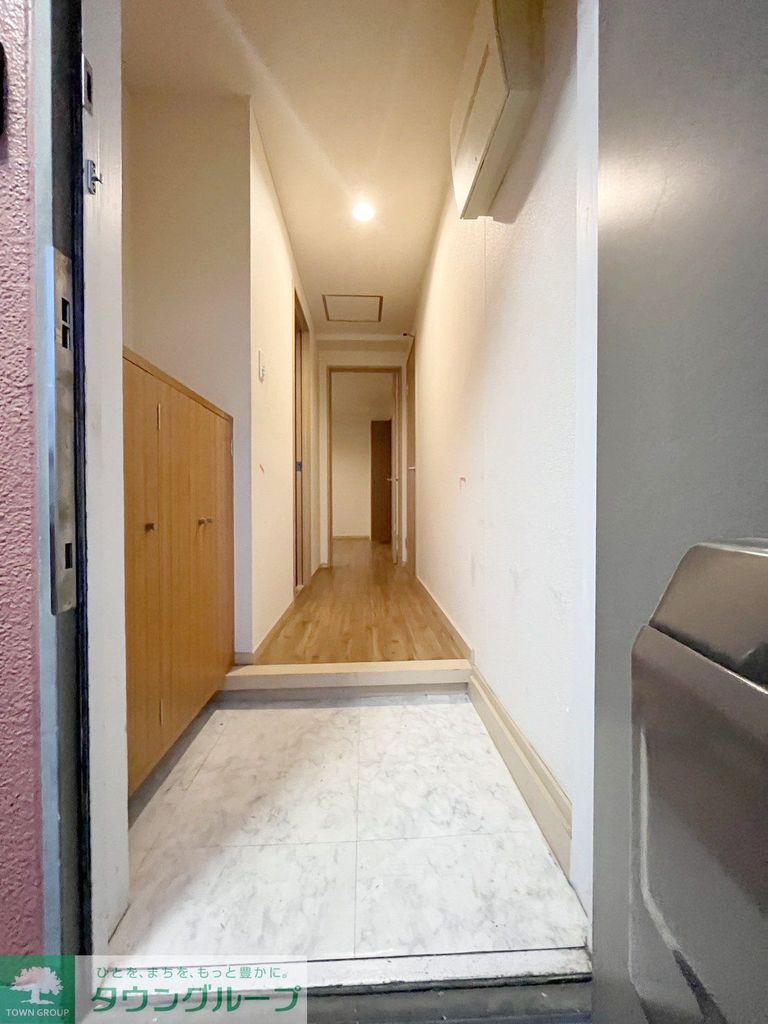 玄関　★お問い合わせはタウンハウジング祖師ヶ谷大蔵店まで★