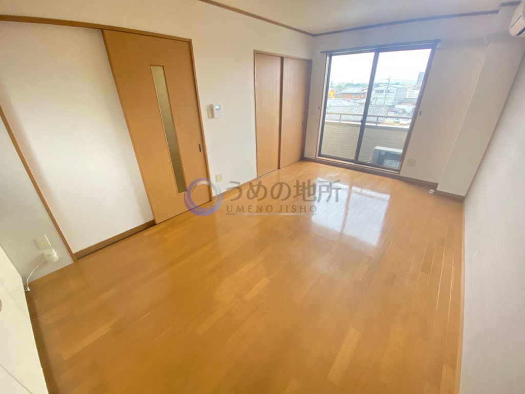 居室・リビング　リビング