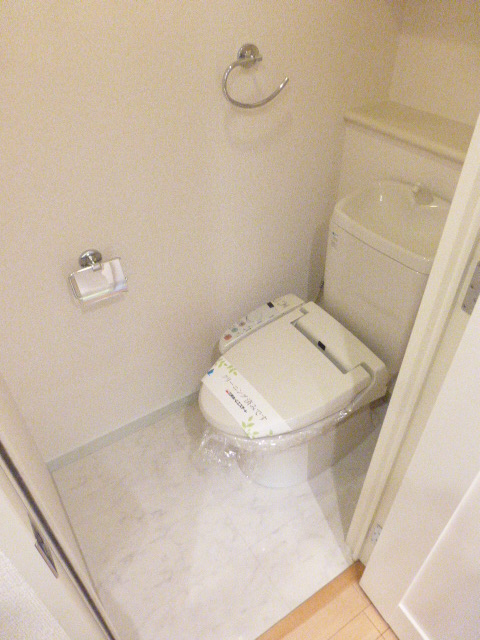 トイレ　コンパクトで使いやすいトイレです