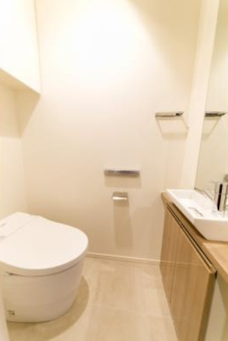 トイレ　※別部屋の参考写真です。