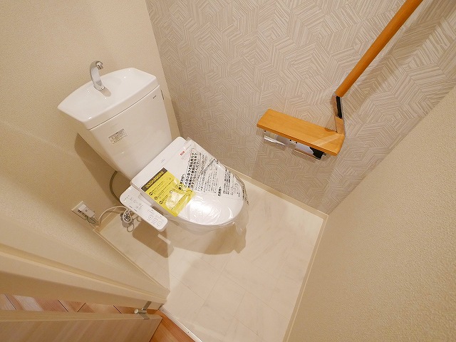 トイレ　清潔感のあるトイレです