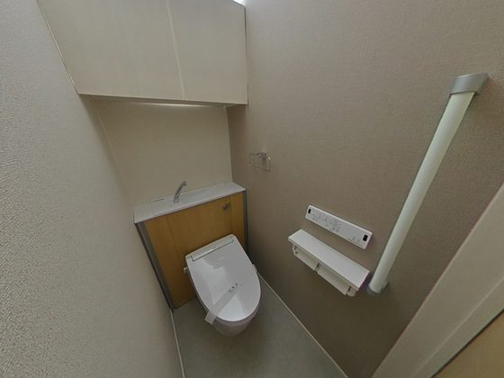 トイレ　※別部屋の写真です