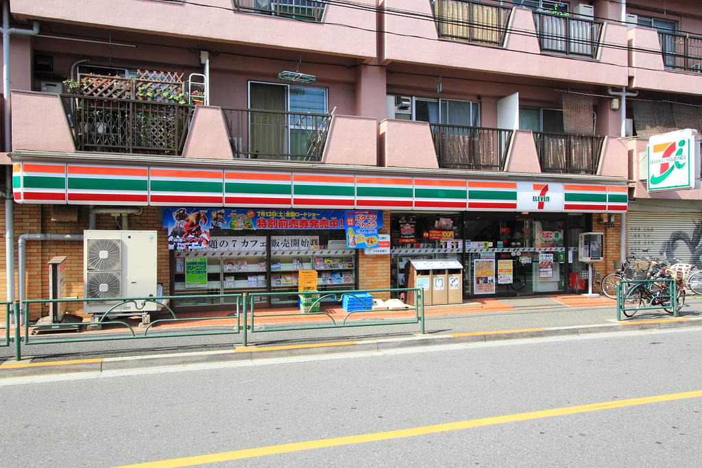 コンビニ　セブンイレブン東高円寺店（コンビニ）まで358m
