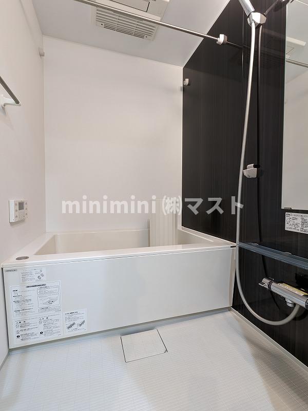 バス・シャワールーム　別部屋参考写真です。