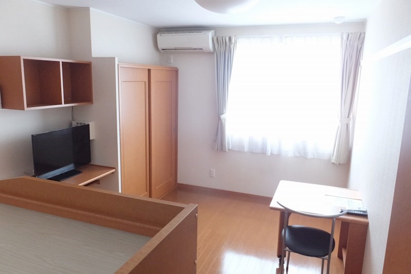 居室・リビング　こちらの物件はMODE不動産なら割引対象の１部屋です。