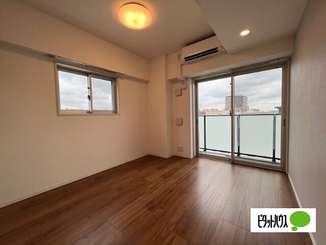 居室・リビング　角部屋ですよ！