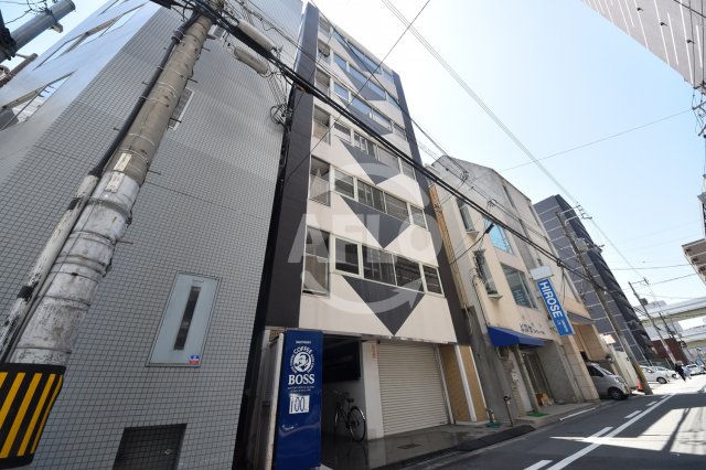 建物外観　ラグジェリア立売堀　外観