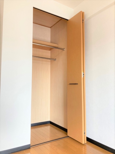 収納　同タイプの部屋です。現況を優先いたします。