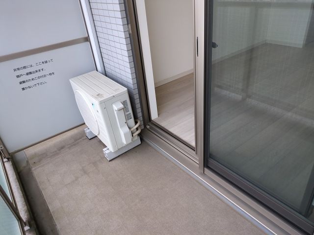 バルコニー