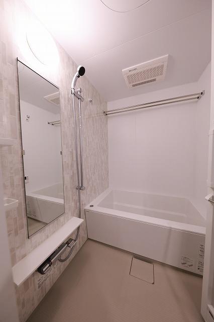 バス・シャワールーム　バス※別部屋参考写真