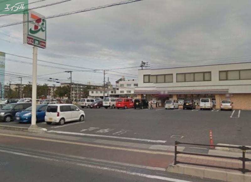 コンビニ　セブンイレブン岡山岡南町1丁目店（コンビニ）まで226m