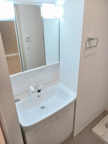 洗面設備　洗面所です