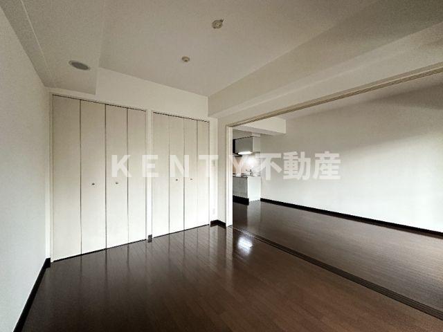 その他部屋・スペース　落ち着いて過ごせるお部屋なので、寝室にいかがでしょうか