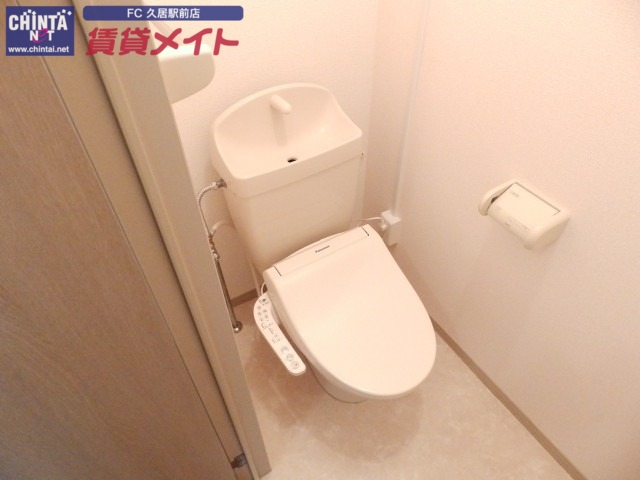 トイレ　反転タイプ参考写真