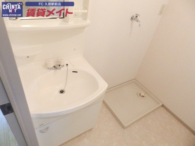 洗面設備　反転タイプ参考写真