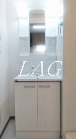 洗面設備　独立洗面台です。