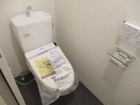 トイレ　シャワー付トイレ