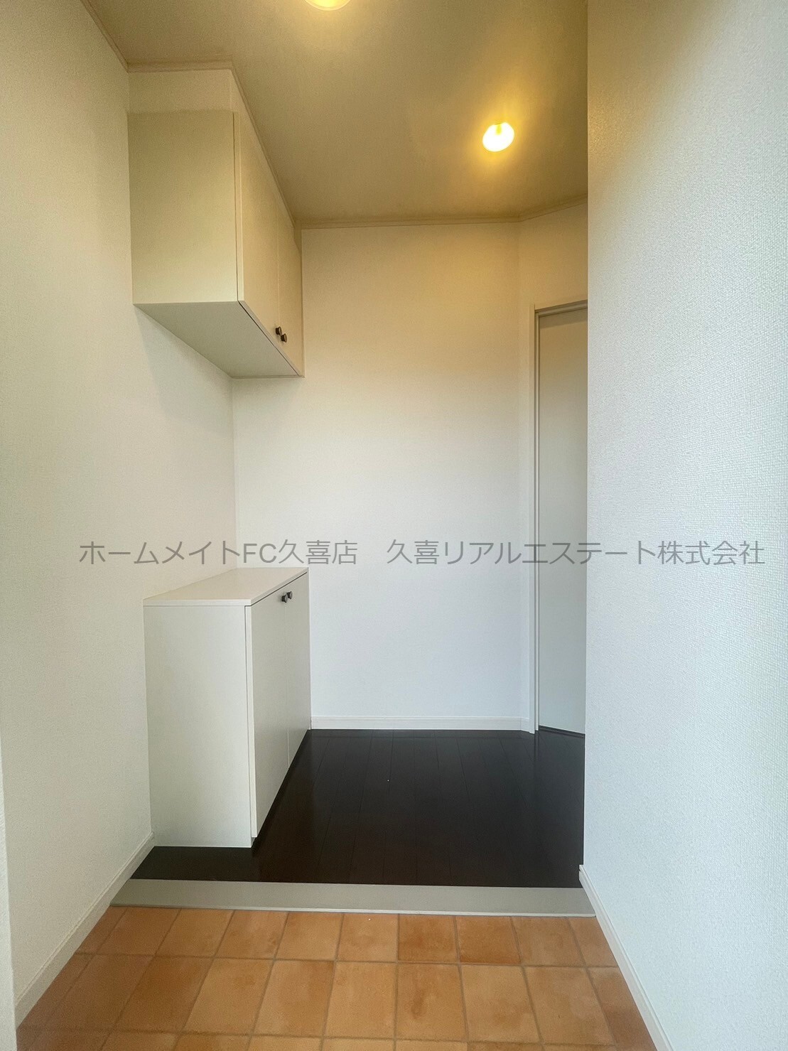 玄関　同建物別号室