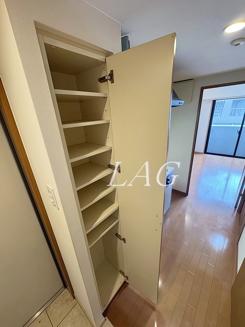 玄関　玄関です。