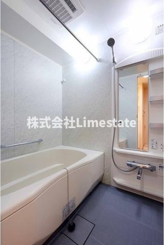 バス・シャワールーム　別部屋参考写真