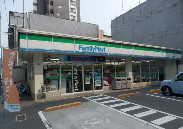 コンビニ　ファミリーマート猫屋町店（コンビニ）まで190m