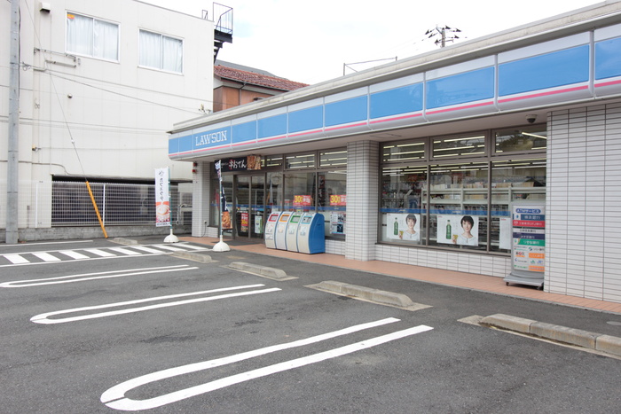 コンビニ　ローソン 青葉さつきが丘店（コンビニ）まで482m