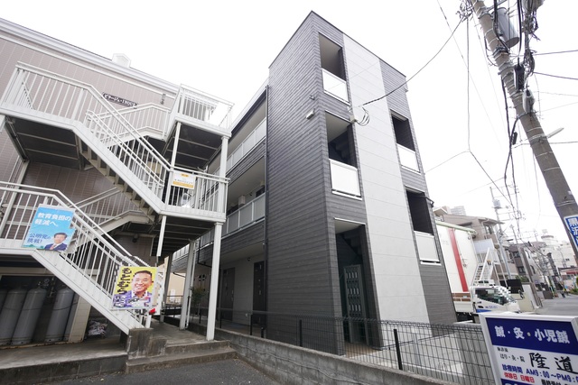 建物外観　★お部屋探しは（０４６－２３６－３９３９）住まナビＮＥＸＴ★