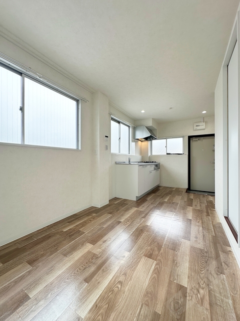 居室・リビング　ワンちゃんと一緒にお過ごし頂けるお部屋です♪♪