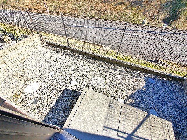 庭　簡単な家庭菜園も楽しめるお庭です